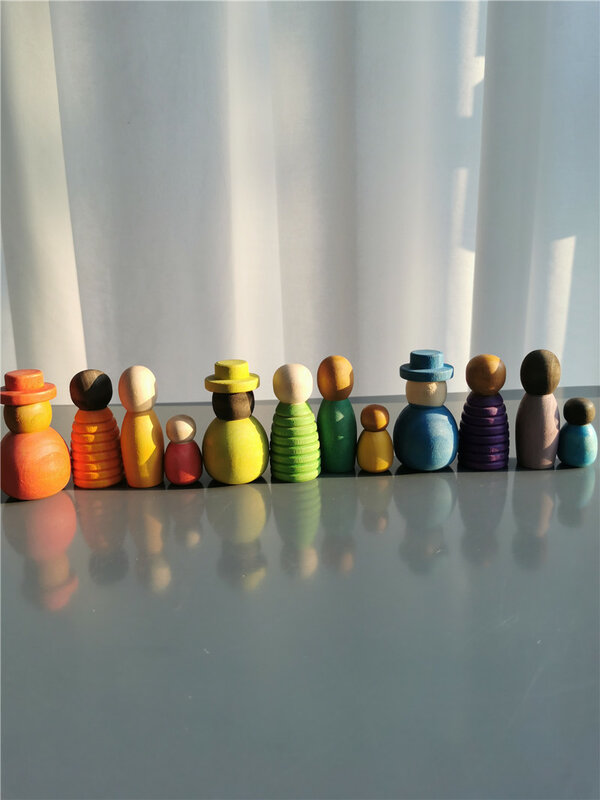 New Wooden Toys Beech Rainbow Calendar Peg Dolls Together Wizard Figurines Stacking Blocks for Kids