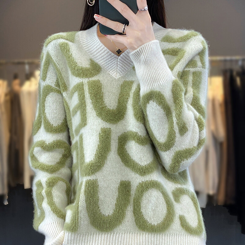 2023 Autumn/Winter New Women's Sweater 100% Wool Cashmere Sweater Loose V-neck Knitted Pullover Korean Fashion Embroidery Top