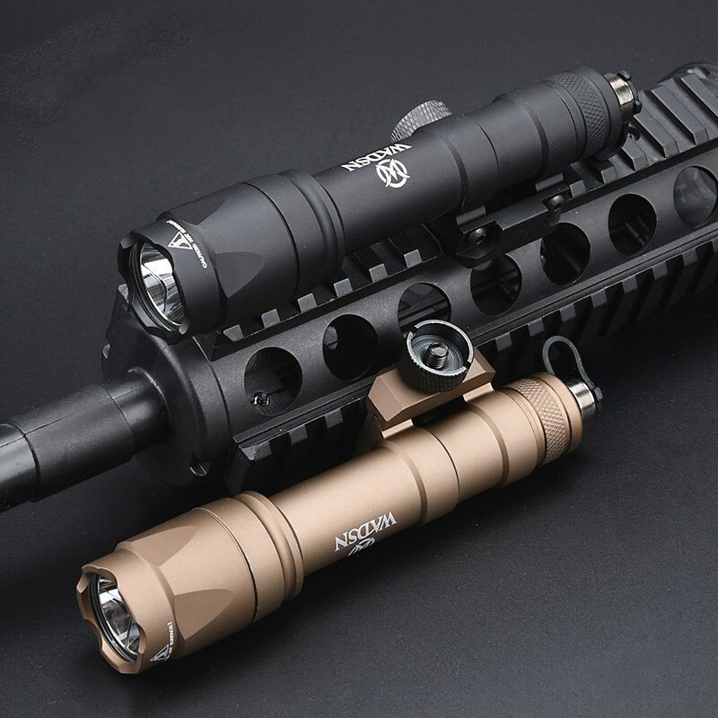 Wadsn M600C M600 M600U airsoft ไฟฉายยุทธวิธีที่มีประสิทธิภาพไฟฉายยุทธวิธีลูกเสือปืนไรเฟิลอาวุธไฟ LED พอดีกับรถไฟ Picatinny 20mm