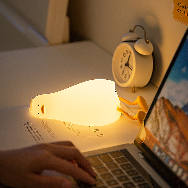 หลอดไฟ LED กลางคืนซิลิโคนลายการ์ตูนเป็ดน้อยน่ารักมีไฟ USB ชาร์จไฟได้, โคมไฟข้างเตียงนอนจับเวลาเป็นของขวัญสำหรับเด็ก