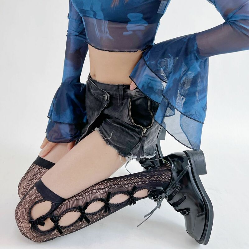 ถุงน่องเซ็กซี่สำหรับผู้หญิงถุงเท้าต้นขาประดับโบว์ลูกไม้โลลิต้า JK ถุงเท้ากลวงแบบกอธิคถุงเท้าระดับเข่าเหนือน่องเครื่องประดับเสื้อผ้า