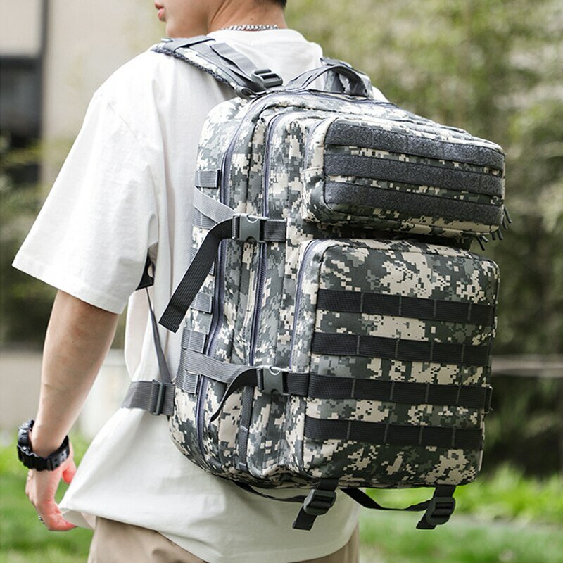 Ransel pria militer, tas punggung lembut luar ruangan, tahan air, mendaki, berkemah, berburu, 900D Polyester 45L 3P