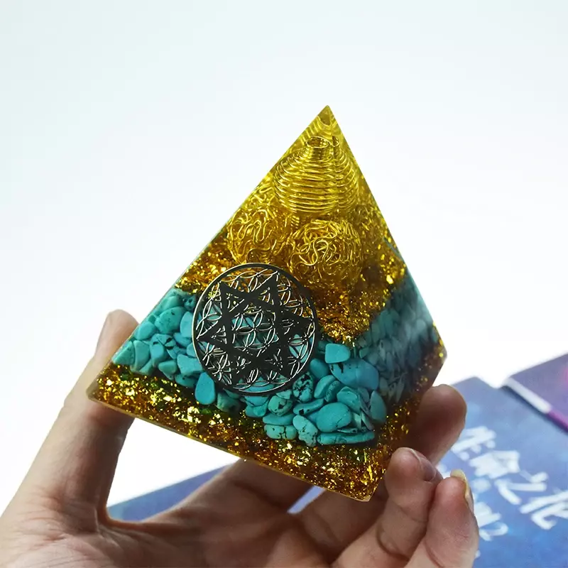 2023 Crystal Ornaments Orgonite Turquoise Jewelry 7cm Orgone Pyramid Jewelry Sandalphon Angel Life Purification Smart Jewelry