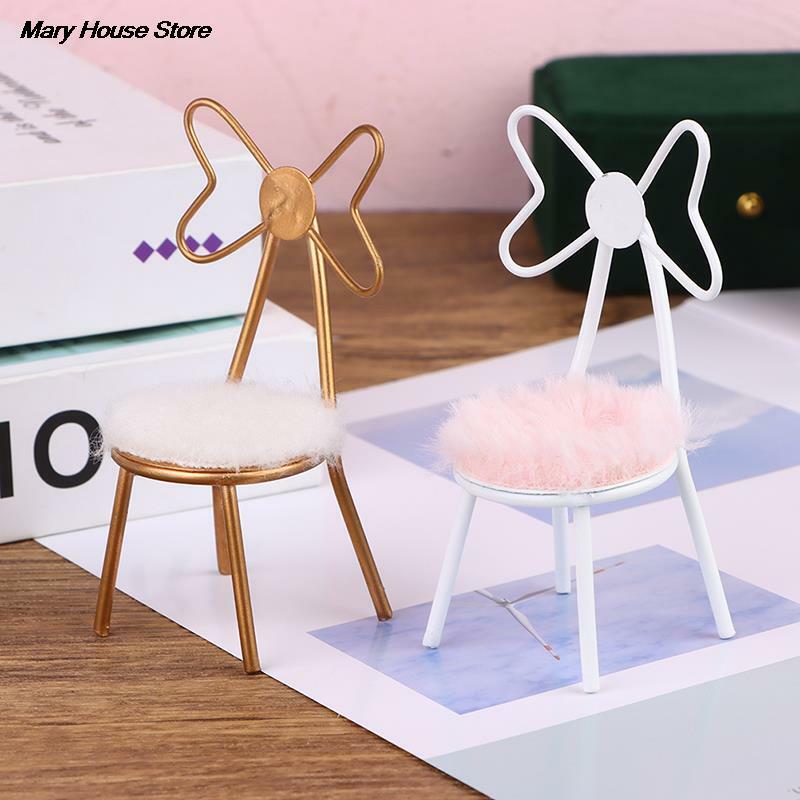 1:12 casa de bonecas em miniatura cadeira de metal cadeira borboleta com almofada de pelúcia simulação modelo de móveis para boneca casa decoração brinquedo