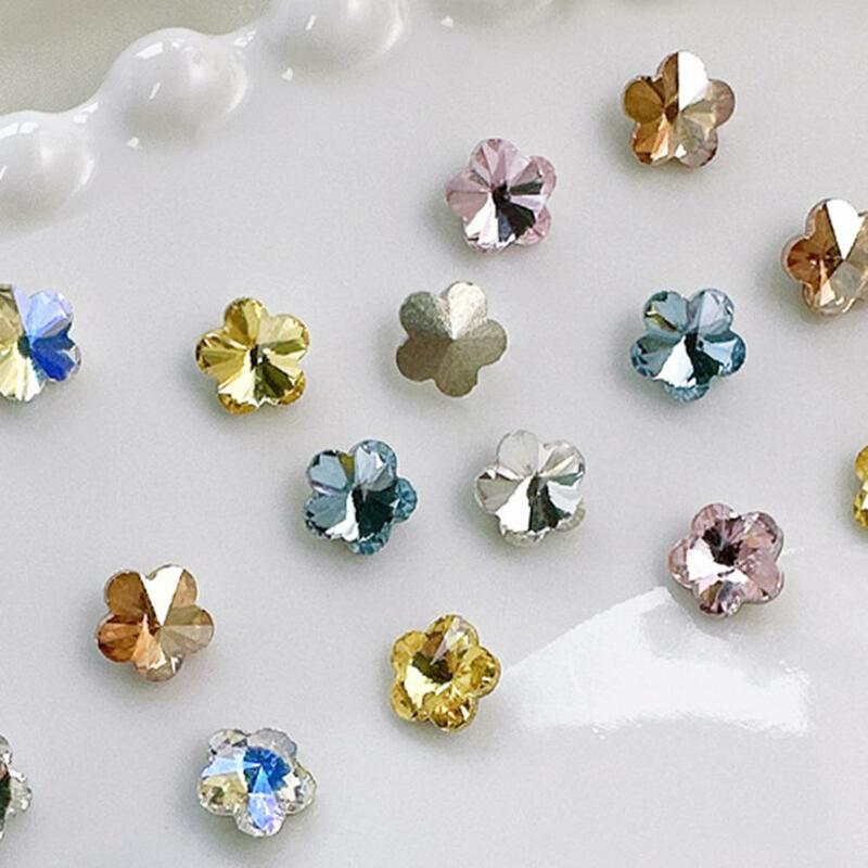 Piękny trójwymiarowy luksusowy Manicure kwiat śliwy syntetyczny kryształ paznokci dekoracja Mini paznokci Ornament Salon paznokci dostaw
