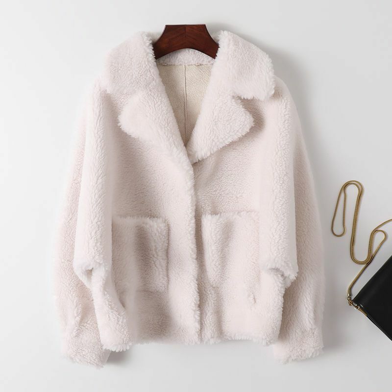 2023 New Female Winter Square Collar Thickening Warm Loose Women Real Wool Coat Loose-fitting Solid Color Fur Coats T169