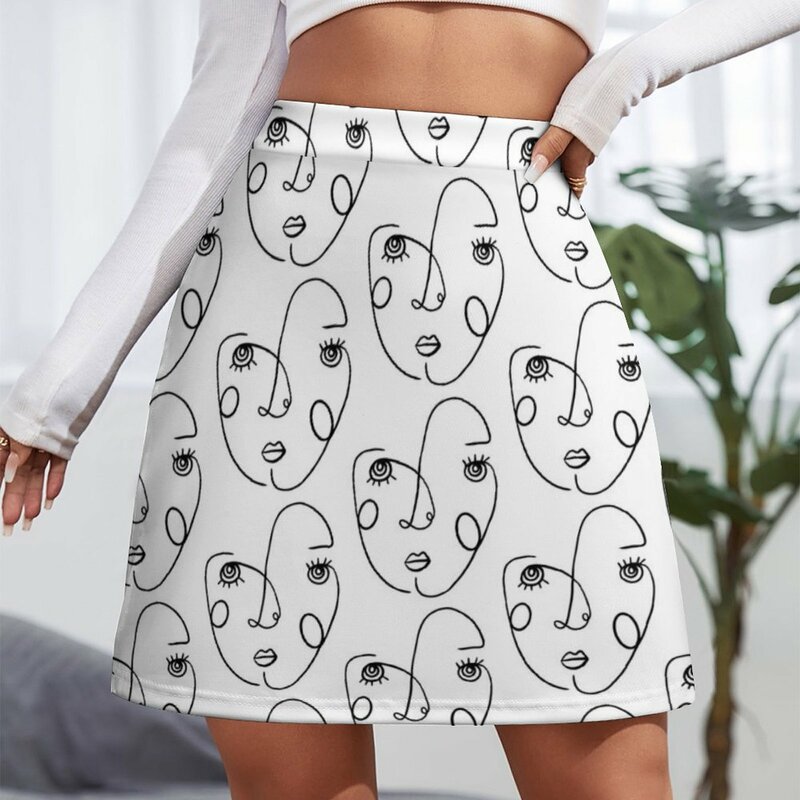 Minifalda de lujo para mujer, ropa con dibujo de líneas y cara