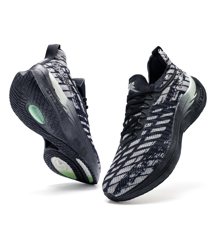 Onemix Professionele Hardloopschoenen Voor Mannen Ademende Atletische Trainingssportschoenen Buiten Waterdichte Antislip Originele Sneakers