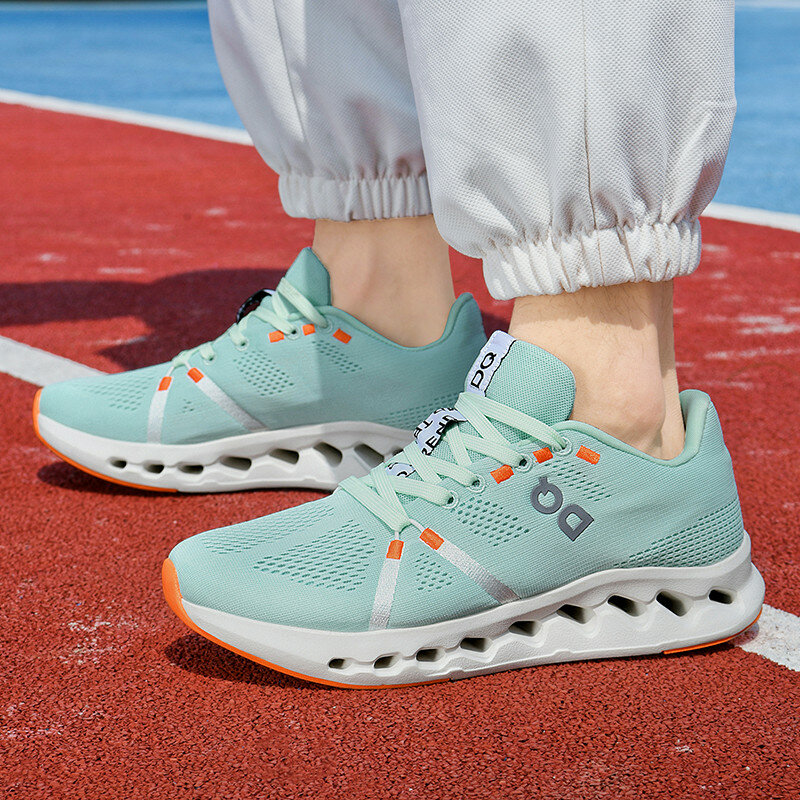 Zapatillas de correr para hombre, zapatos deportivos informales transpirables con plataforma, marca de verano, novedad de 2024
