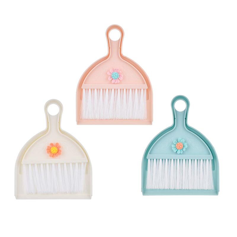 Miniature Sweeping House Tool Toy Set Adorable Flower Theme Educational Housekeeping Play Set for Preschool Age 3-6 Years Old