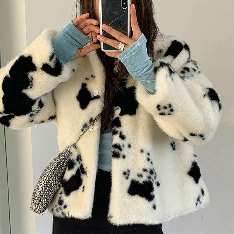 Autumn and Winter New Imitation Mink Fleece Plush Coat Women's Short Fur Coat Black and White Fur Coat