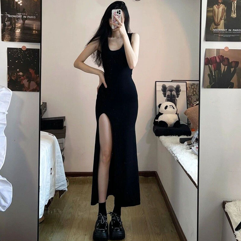 Gaun tali hitam tanpa lengan wanita gaun maksi tidak beraturan belah samping seksi Slim Fit wanita musim panas Korea sederhana satu potong