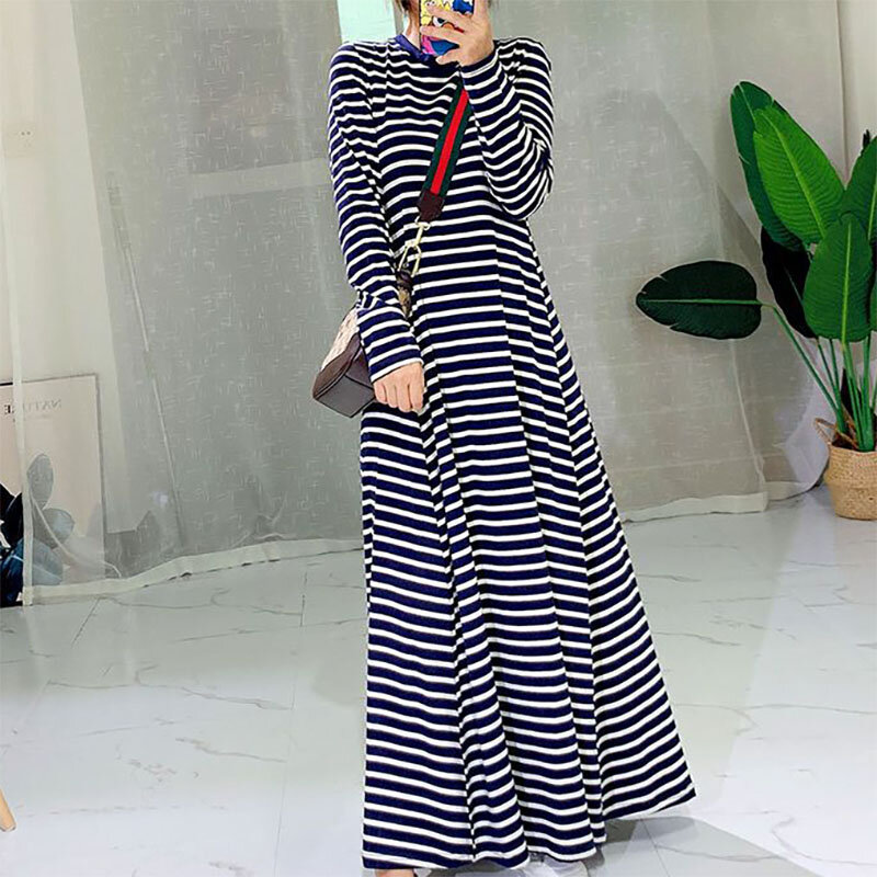 Женское длинное платье в полоску, свободное Повседневное платье большого размера с круглым вырезом, одежда в Корейском стиле на осень и зиму, 2023