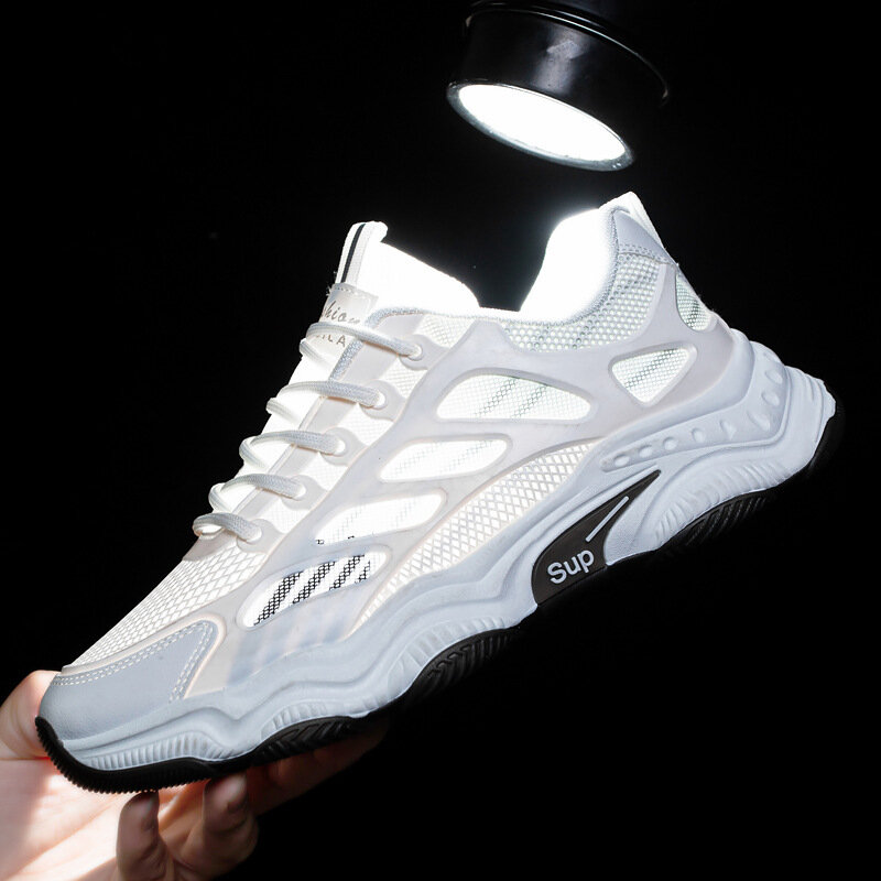 Новинка Весна 2023, модная мужская обувь, дышащие универсальные маленькие белые кроссовки, удобная повседневная спортивная обувь для бега и студентов