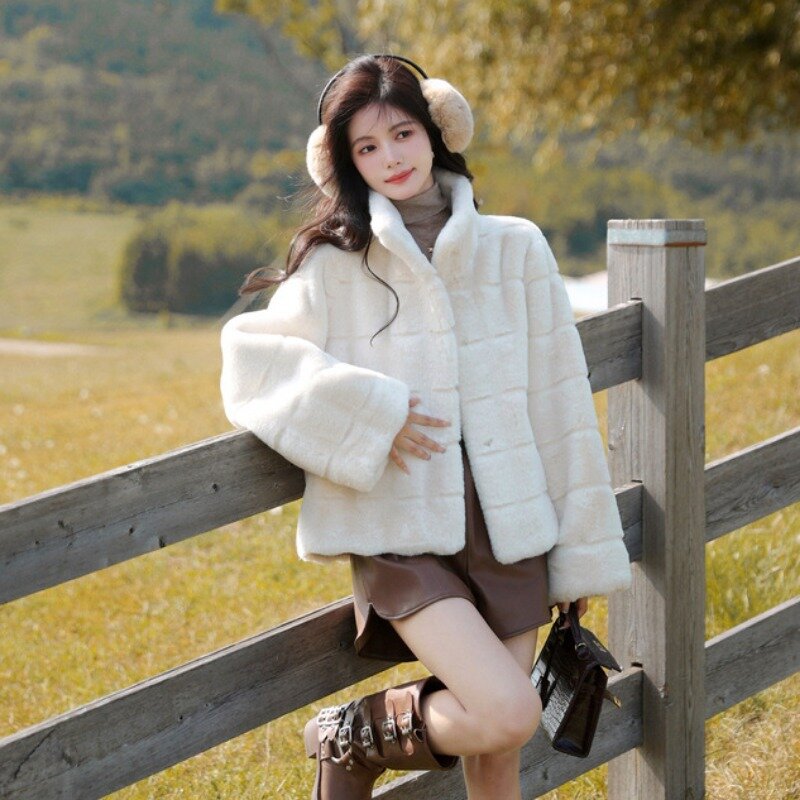 Высококачественное пальто из натурального меха для женщин, короткое пальто из кроличьего меха для женщин, зимнее женское меховое пальто, Женское пальто из натурального меха