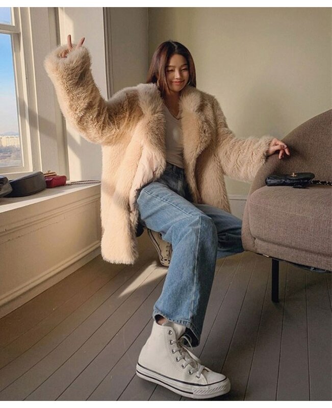 Manteau d'hiver en fausse fourrure de renard pour femmes, mi-long, tempérament, grand revers, ample, pour jeunes célébrités d'internet