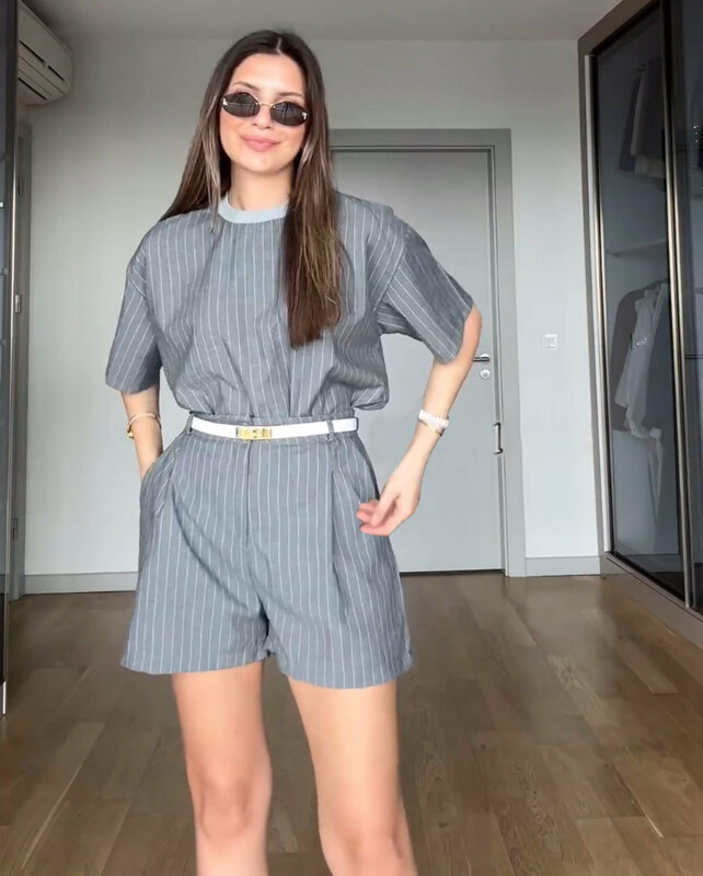 Sommer neue gestreifte Rundhals-Pullover Damen zweiteilige Mode lässige Shorts Anzug Büro anzug Sommer Sets Damen Outfits