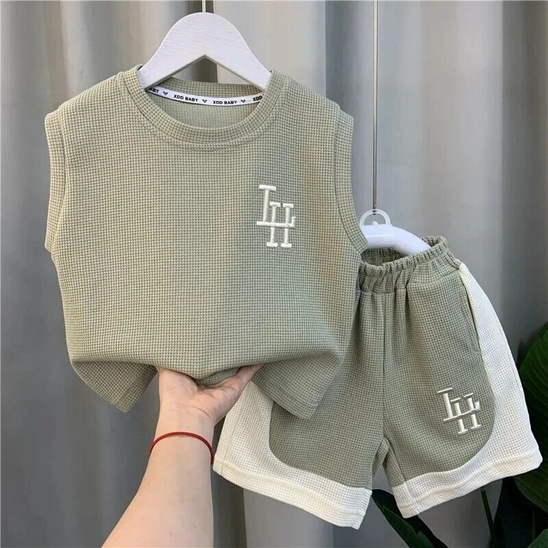 Children's Summer Boys' Tank Top Set 2023 New Baby Sleeveless Clothes Children's Cool and Handsome Two Piece Set