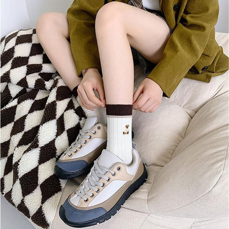Весенне-летние носки, коричневые высококачественные носки средней длины, женские носки, милые мягкие и удобные носки для студентов