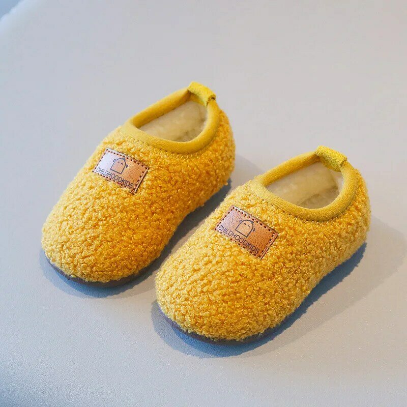 أحذية شتوية للأطفال الرضع ألوان متناسقة أحذية أطفال لطيفة دمية ناعمة أرضية للأطفال حذاء رياضي للأطفال الصغار الأولاد والبنات مشوا لأول مرة