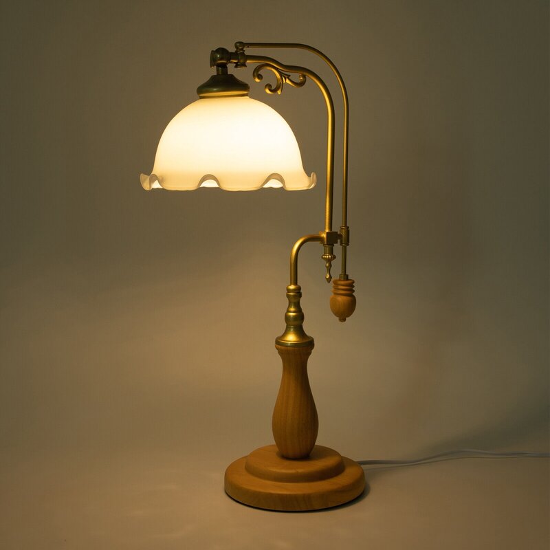 Nam 60 watowy kwiatowy styl Tiffany retro szklana nocna lampka biurowa jasnozielony oprawa oświetleniowa w Stanach Zjednoczonych-