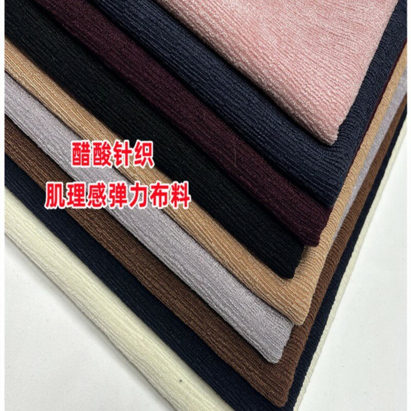 Tessuto in acetato lavorato a maglia pantaloni da abito elasticizzato di fascia alta con drappeggio morbido di colore puro