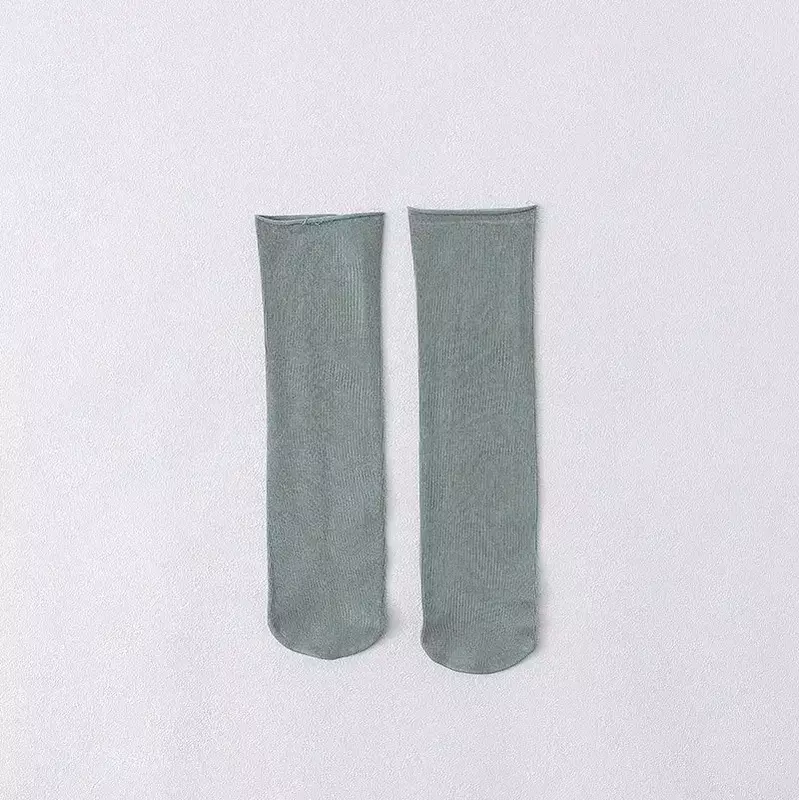 Calcetines cortos versátiles de Color sólido para primavera y verano, medias deportivas calentadas con fondo de toalla de tubo corto