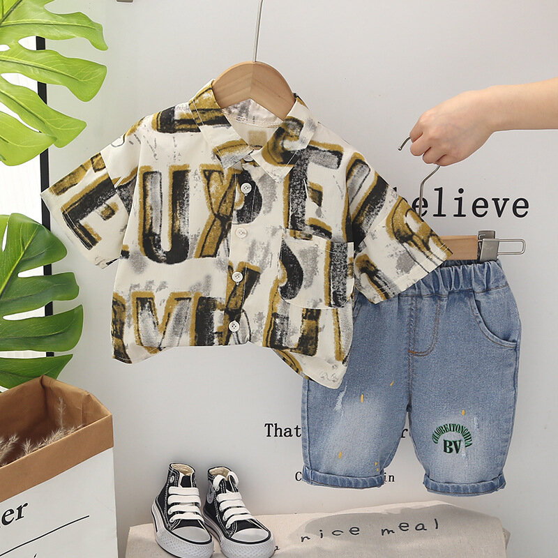 Western Baby Boutique Kleidung koreanischen Brief gedruckt Turn-Down-Kragen Kurzarm hemden und Shorts Junge Outfit-Set