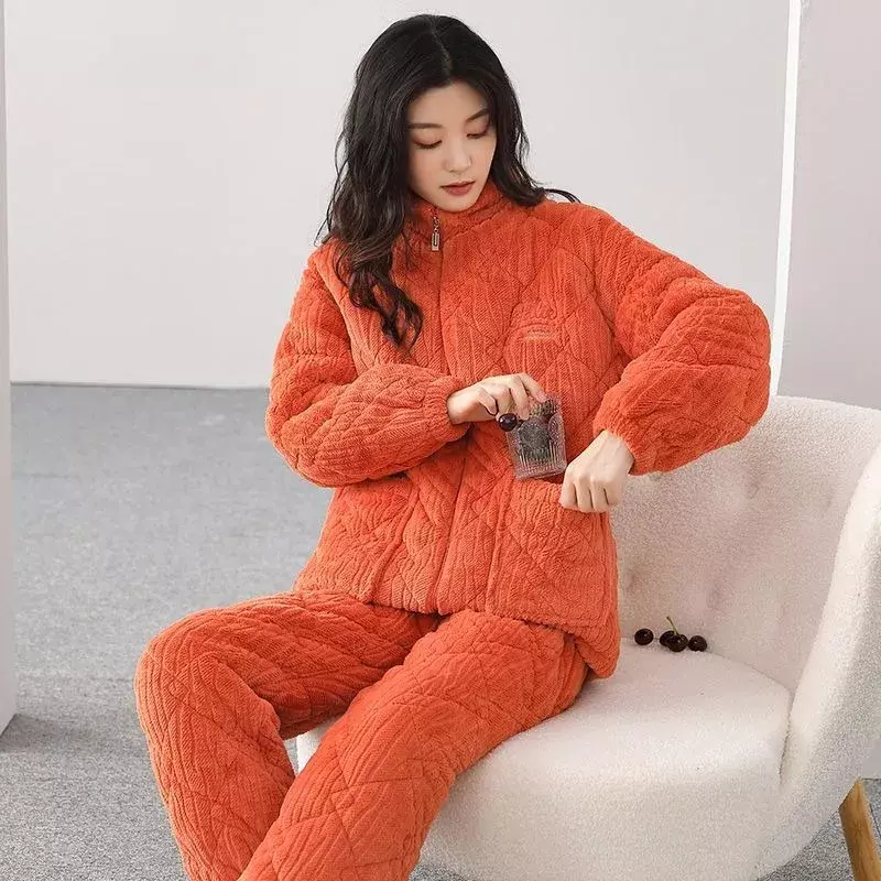 Winter Nieuwe Dames Drielaagse Gewatteerde Pyjama Dames Verdikte Warme Fleece Loungewear Koraalfleece Nachtkleding Met Nachtkleding