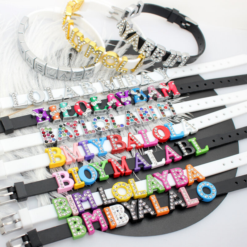 Браслет Lyric с буквами, черно-белые Подвески с буквами, 10 шт., случайно различного цвета, украшения в Испании для женщин и детей, подарок