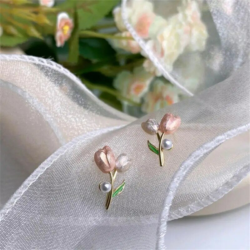 1/5PAIRS Small Fashion Temperament Decorate Beautiful Popularity Sweet Cool Health & Beauty Portable Wild Simple Earrings