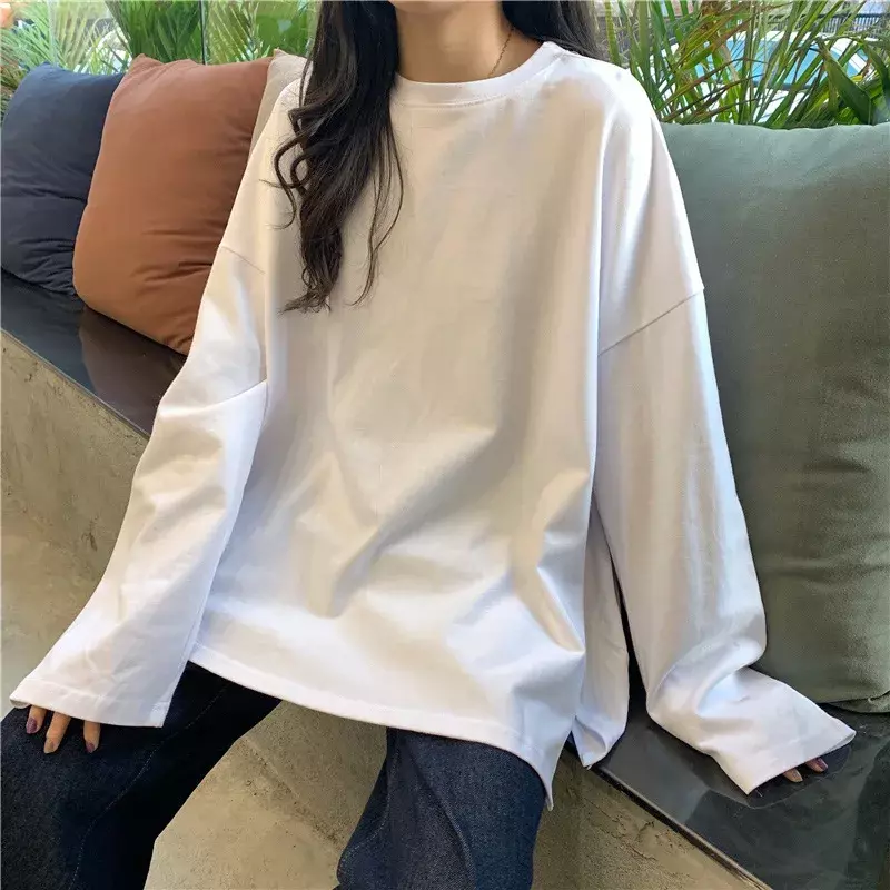 Camiseta longa e extragrande Harajuku para mulheres, tops de manga comprida, camisetas góticas monocromáticas, divisão simples, branco e preto, primavera e outono