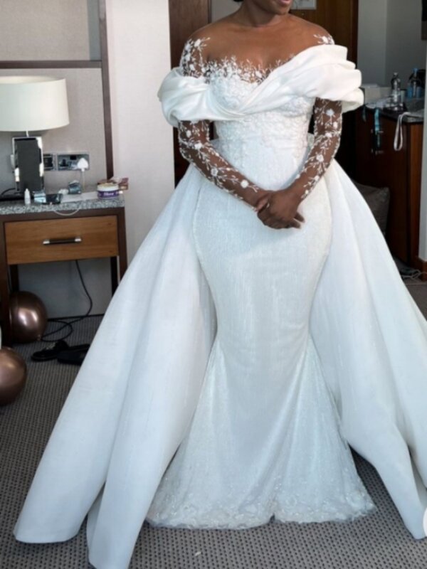 Vestido de noiva sereia com o pescoço, Mangas compridas africanas, Vestidos de noiva com renda, Vestido de casamento de Dubai