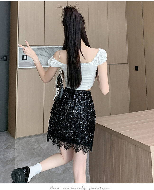 Decoração de lantejoulas high-end feminina saia preta com borda de renda, elástico na cintura, emagrecedor, em forma de A, quadril embrulhado, novo, verão, 2024