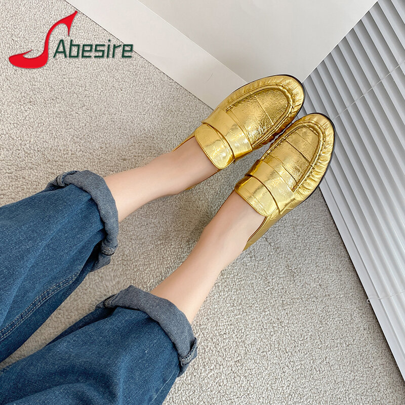 Sepatu pantofel Slip On hak rendah wanita, Kasut lipit kasual emas gaya Inggris musim semi musim panas nyaman