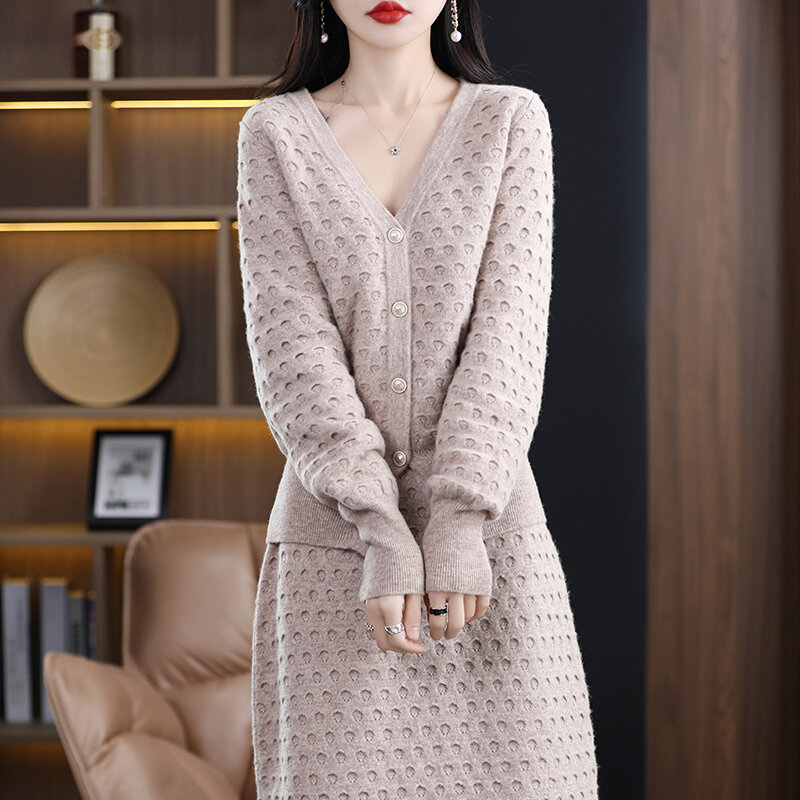 Spring And Autumn New Wool Suit Female V-neck Long-Sleeved Cardigan Sweater Coat Wool Two-Piece Skirt Loose Sweater