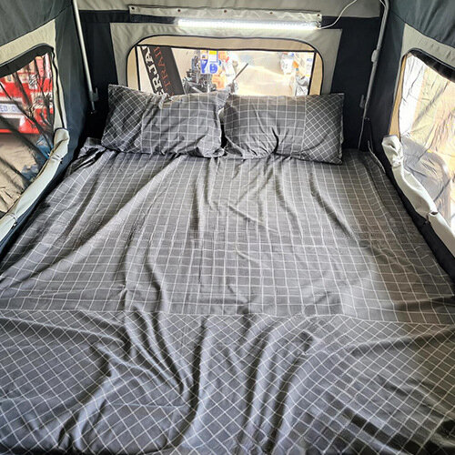 Hors route remorque Camping caravane avec tente voiture habitable Camping caravane caravane