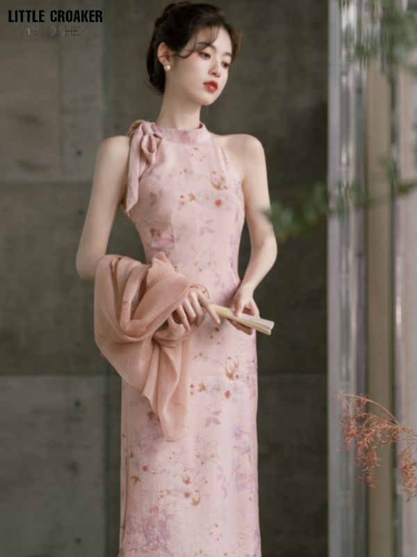 20223 Chinese Everyday Split Cheongsam Dress Pink Halter Neck New Chinese Autumn Dress Qipao Improved Cheongsam