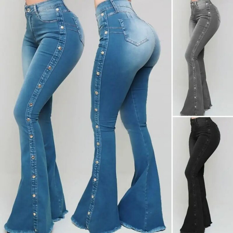 Женские расклешенные джинсовые брюки с множеством карманов