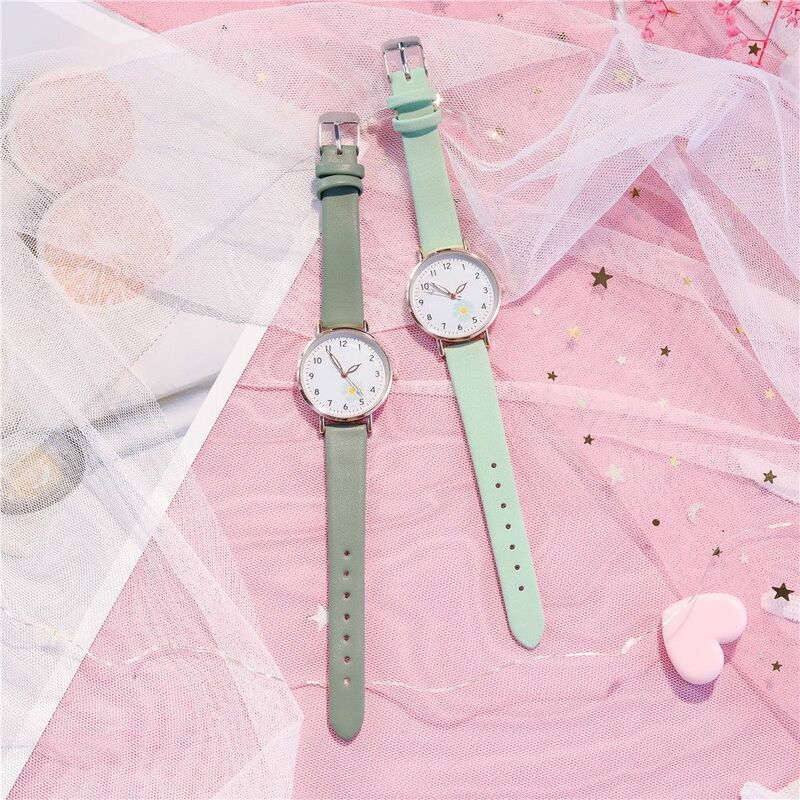 Relógio de quartzo feminino impermeável Little Daisy Watch para crianças, brilho no escuro, verde, estilo Harajuku, couro, casual, infantil