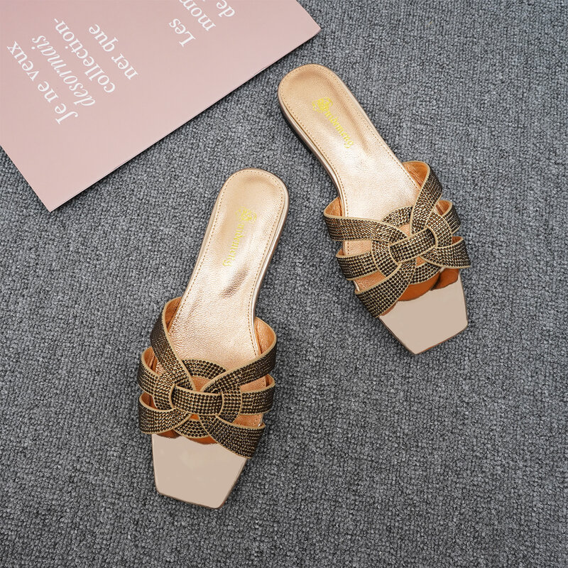 Luksusowe damskie buty imprezowe błyszczące kryształowe damskie pantofle plus rozmiar 35-44 outdoor damskie buty gorące w lecie