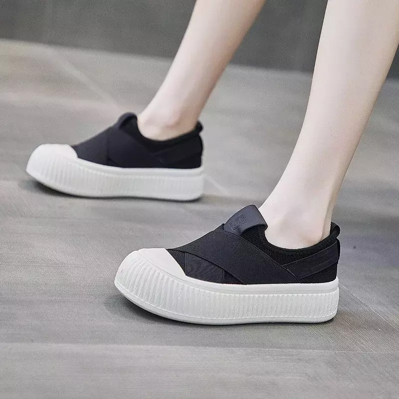 Sneakers kasual baru musim panas wanita sepatu lari dalam olahraga sepatu datar Slip-on nyaman wanita Zapatos De Mujer ukuran 35-40