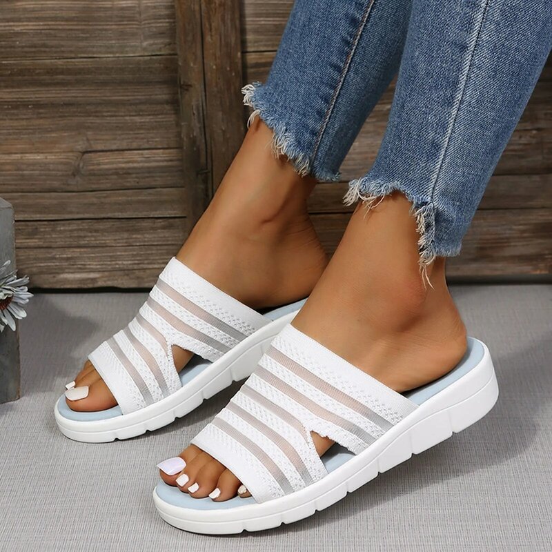 Zapatillas de verano con punta abierta para mujer, chanclas de fondo plano a la moda para exteriores, cómodas, de playa, 2024