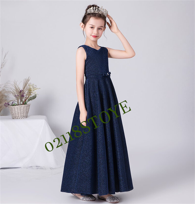 Платье в пол с круглым вырезом для детей