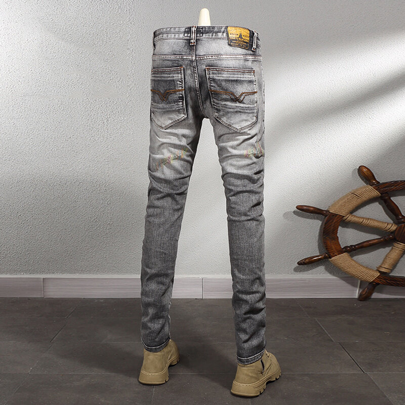 Markowe męskie jeansy wysokiej jakości Retro czarny szare rozciągliwe dopasowanie pasujące do porwane jeansy mężczyzn haft Vintage spodnie dżinsowe Hombre