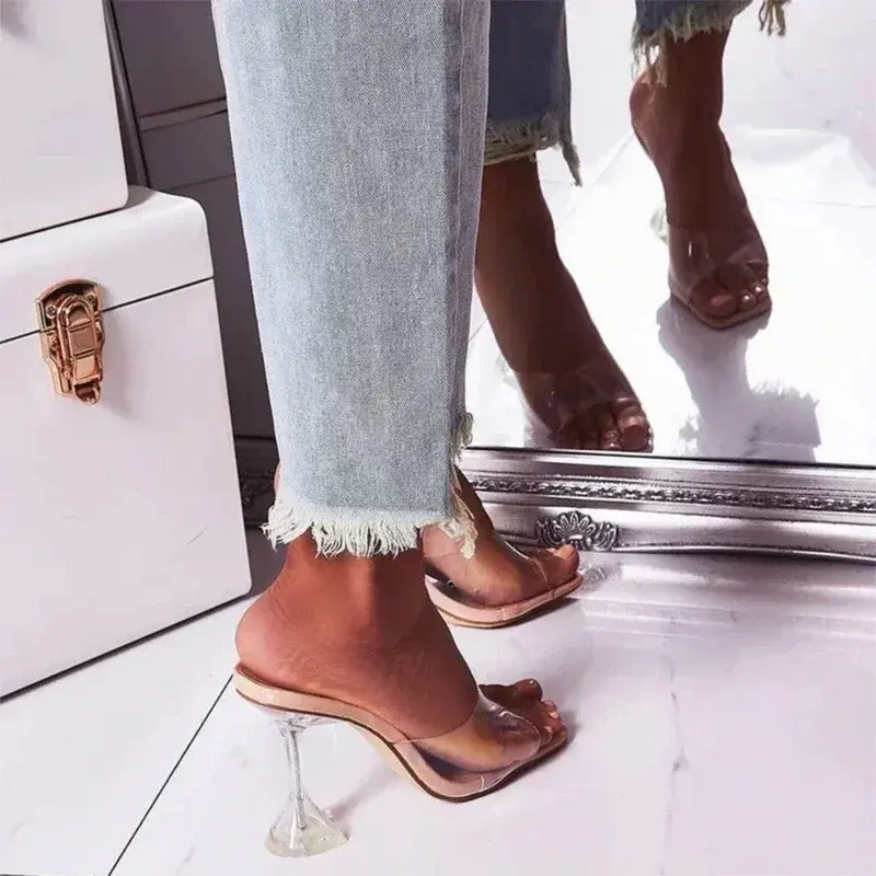 2024 estate nuove scarpe per le donne moda PVC pantofole da donna Open Toed tacchi alti pantofole Sexy trasparenti donna Plus Size 43