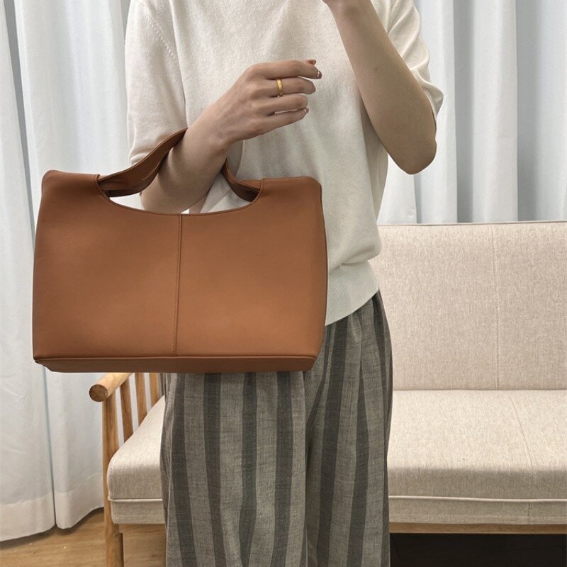 Tas selempang portabel wanita, tas selempang kulit asli modis komuter kapasitas besar