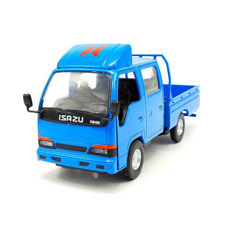 1:32 scala ISUZU NHR Pickup Truck Toy Car Diecast modello di veicolo tirare indietro suono e luce collezione educativa regalo per bambini