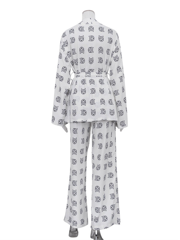 Marthaqiqi-Pijama informal holgado con estampado para mujer, ropa de noche elegante de manga larga con cordones, conjunto de pantalones anchos, ropa de dormir femenina