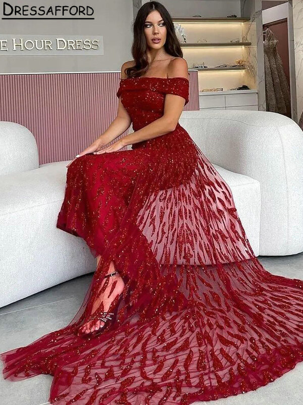 Pita Merah dari Bahu Gaun Malam Dubai Manik-manik Kristal Glitter Putri Duyung Gaun Pesta Formal Arab Saudi